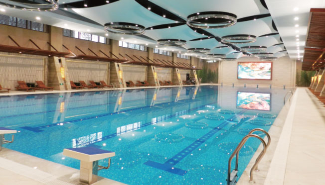 空气源热泵,室内恒温游泳池,游泳池运营